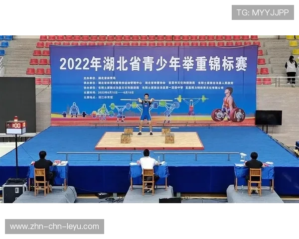 举重学院推动青少年训练负荷科学化与风险控制，青少年举重训练计划